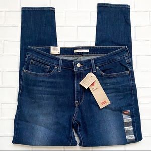 NWT Levi’s 711 Skinny Mid Rise Dark Wash Ripped Knee Jeans 👖